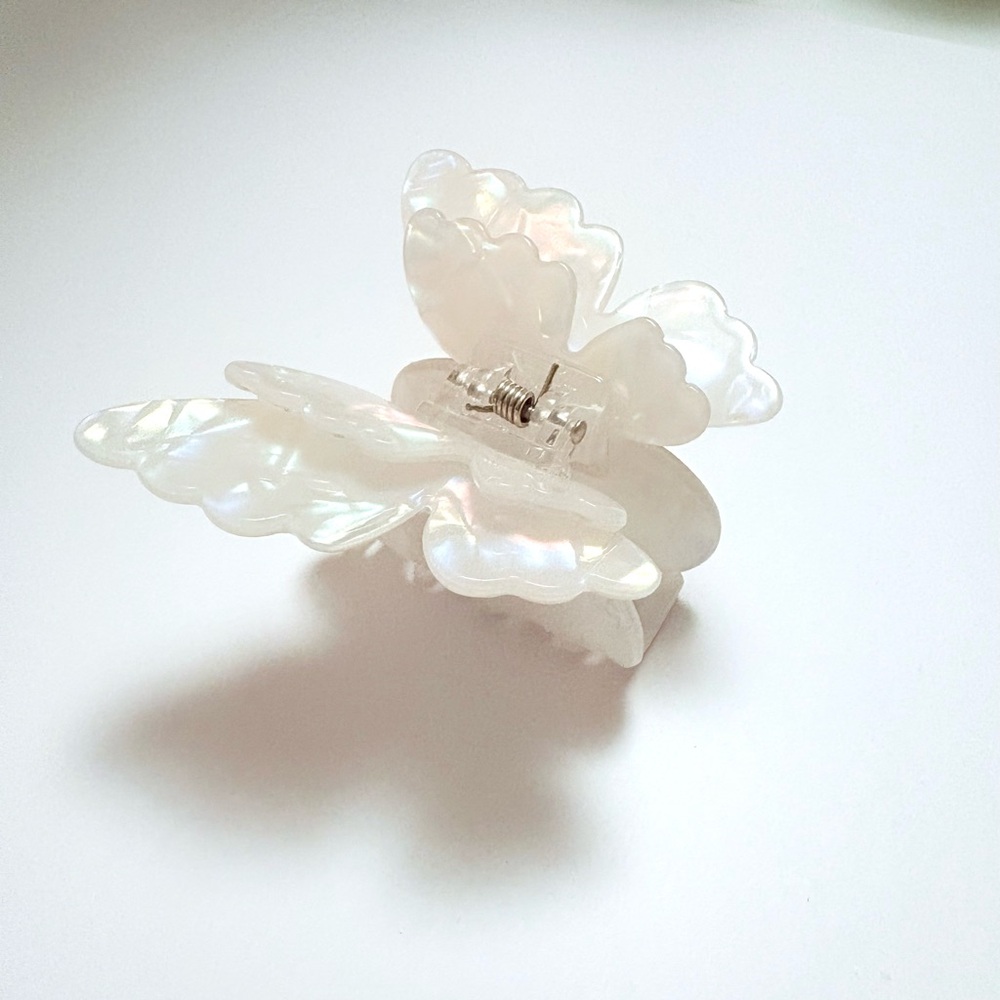 The Coconut Collective Pulelehua Butterfly Claw Clip Made In Hawaii
